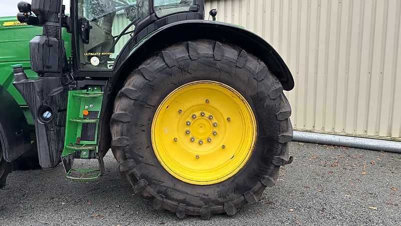 John Deere 6230 R