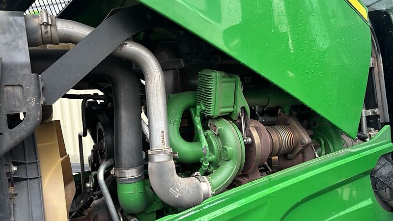 John Deere 6230 R