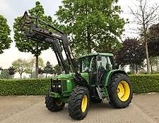 John Deere 6600