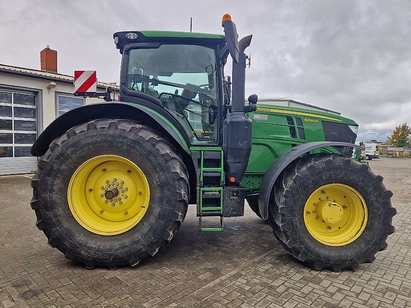 John Deere 6230R MY22 AP 50