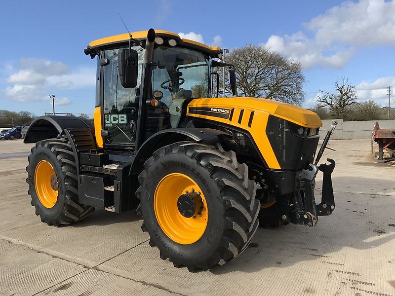 JCB Fastrac 4220