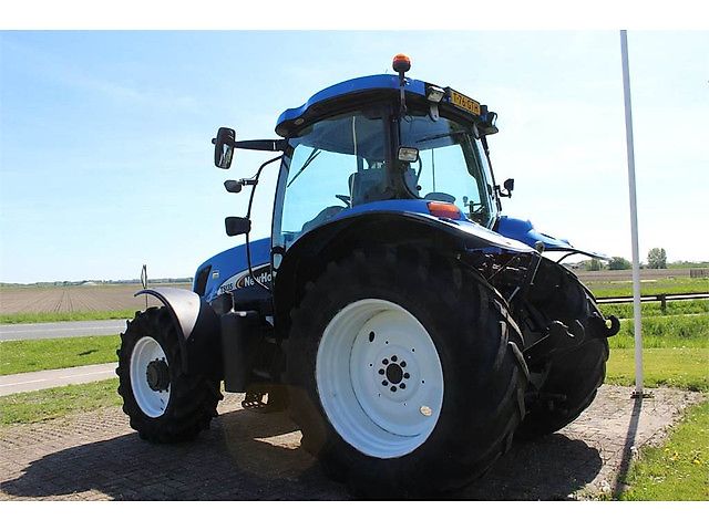 New Holland TSA135A
