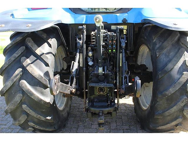 New Holland TSA135A