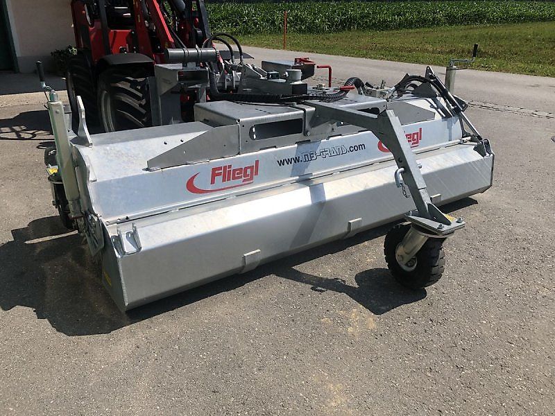 Fliegl KEH 500 Kehrbesen/Kehrmaschine EURO