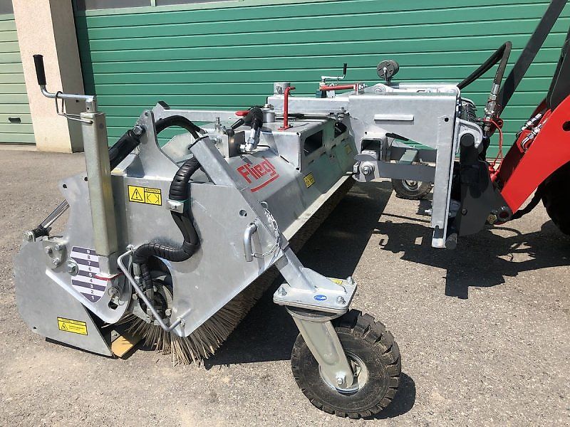 Fliegl KEH 500 Kehrbesen/Kehrmaschine EURO