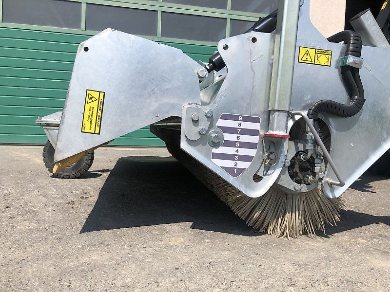 Fliegl KEH 500 Kehrbesen/Kehrmaschine EURO