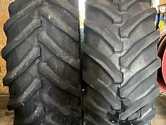 Pirelli TM 800 65065R38 154B