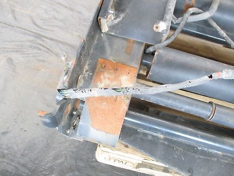 New Holland 48496967 Waage für BB 1270 / BB 1290