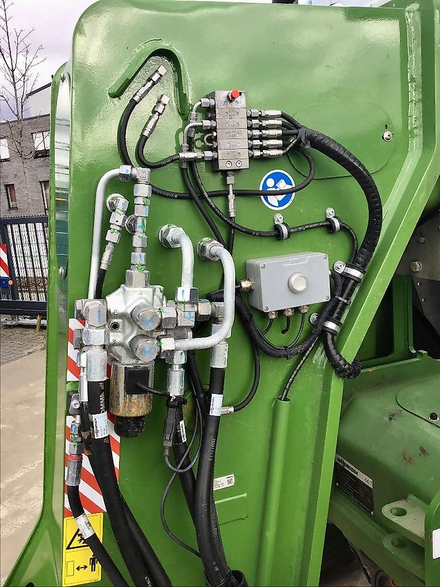 Fendt/Sennebogen Cargo T955