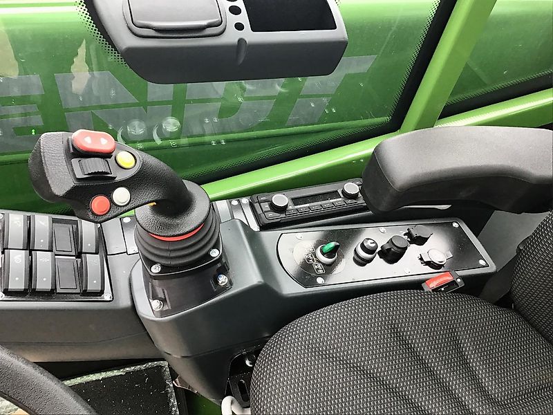 Fendt/Sennebogen Cargo T955