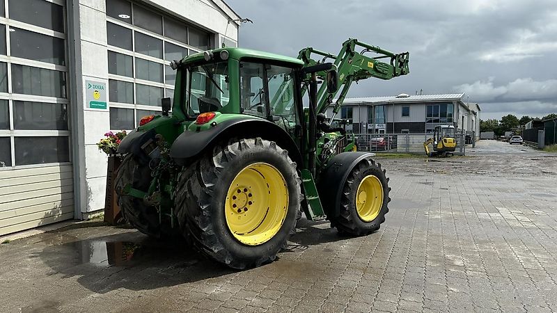 John Deere 6430