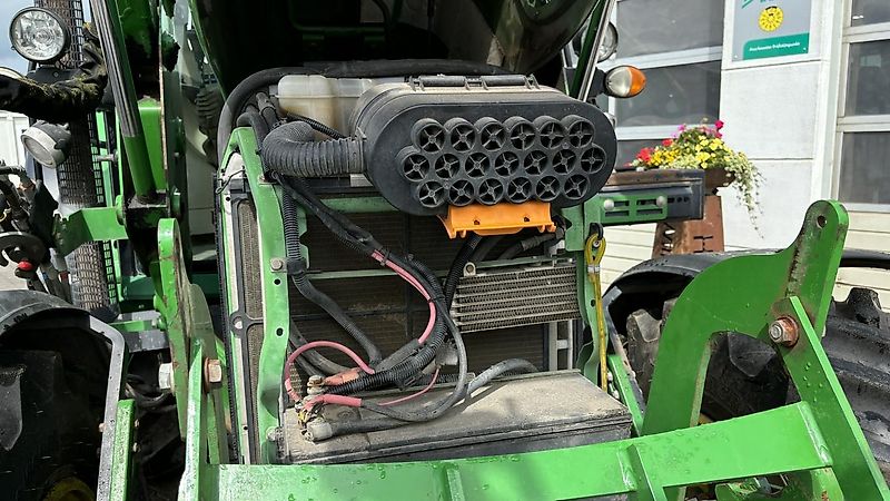 John Deere 6430