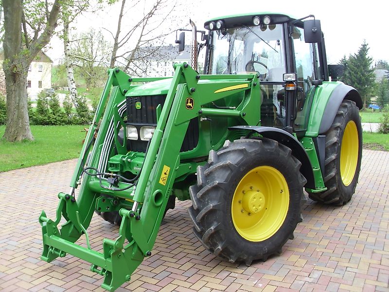 John Deere 6620