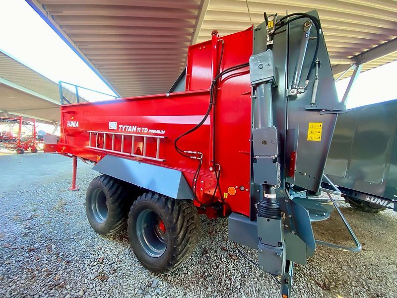 Unia Tytan 11 Premium Miststreuer 13,5 cbm Breitstreuwerk