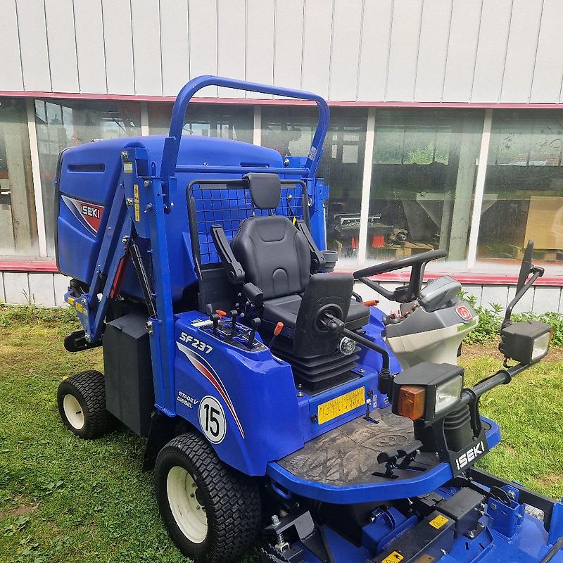 Iseki SF 237