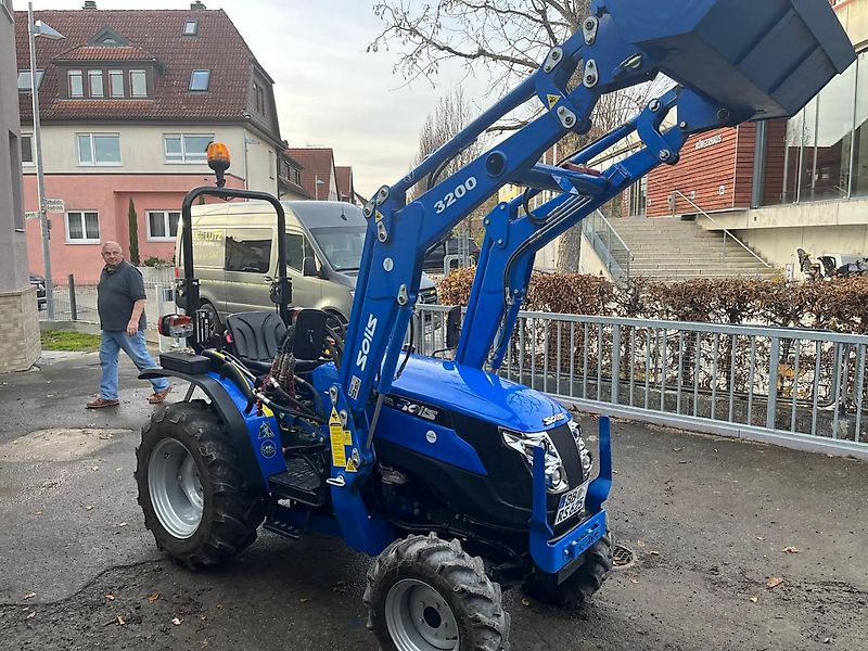 Solis Solis 26 6+2 mit Geo Mulcher