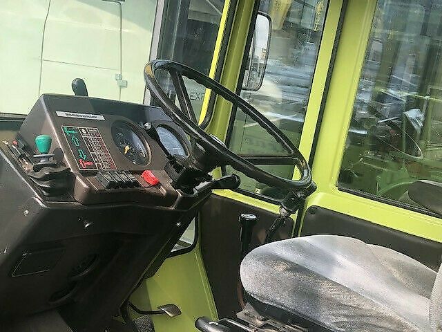 Mercedes-Benz MB Trac 800