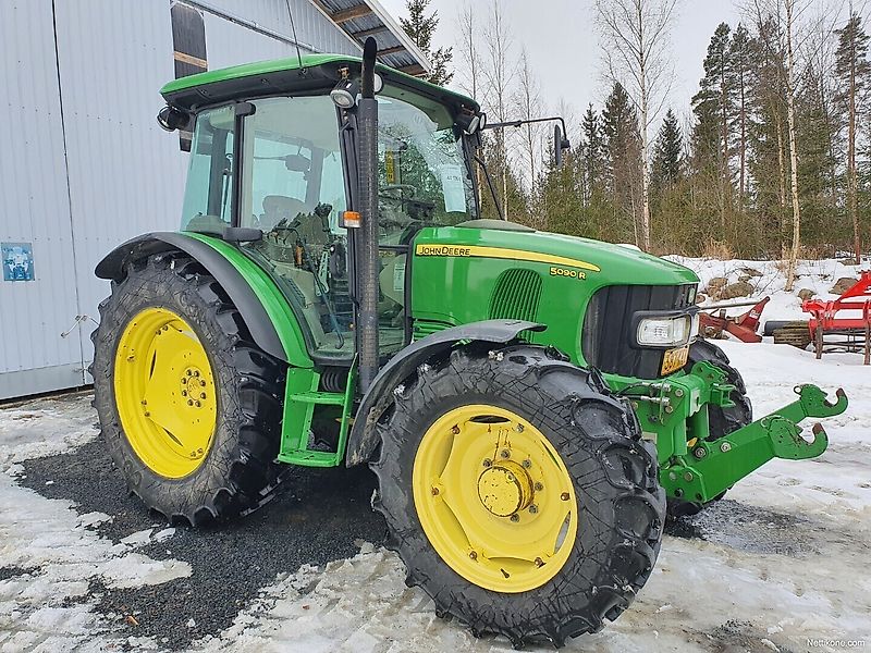 John Deere 5090R