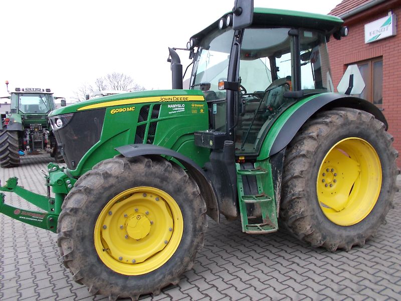 John Deere 6090MC