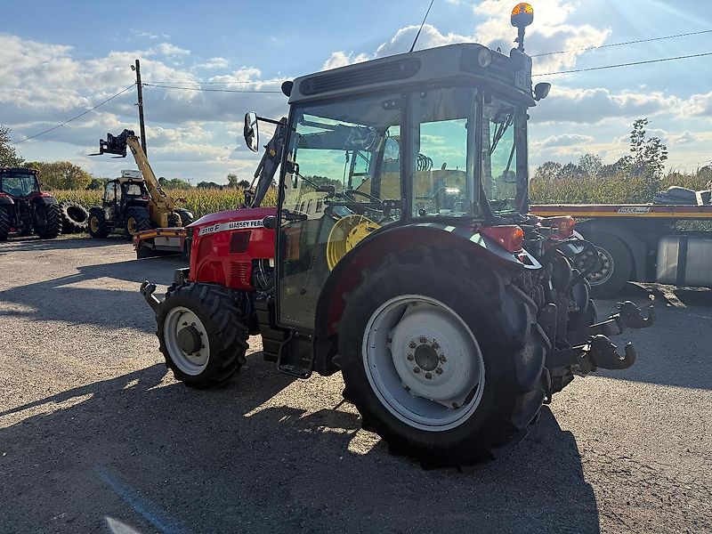 Massey Ferguson F3710