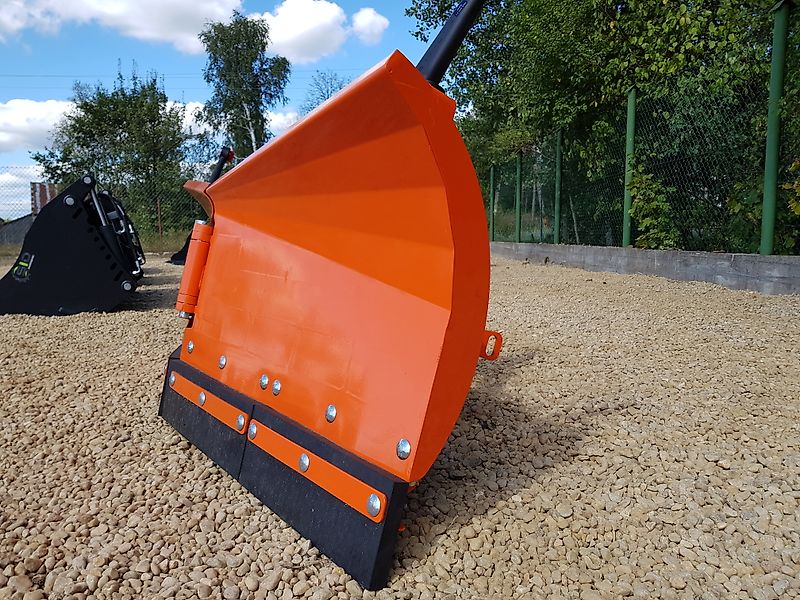 SID Schneepflug Schneeschild Vario 1520mm/ Arrowhead snow plough with rubber blade