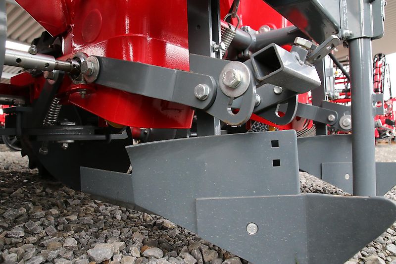 Unia Kora 4H Kartoffellegemaschine 4 reihig