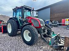 Valtra A83 traktorpool Angebot