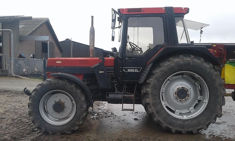 Case IH 1056 XL