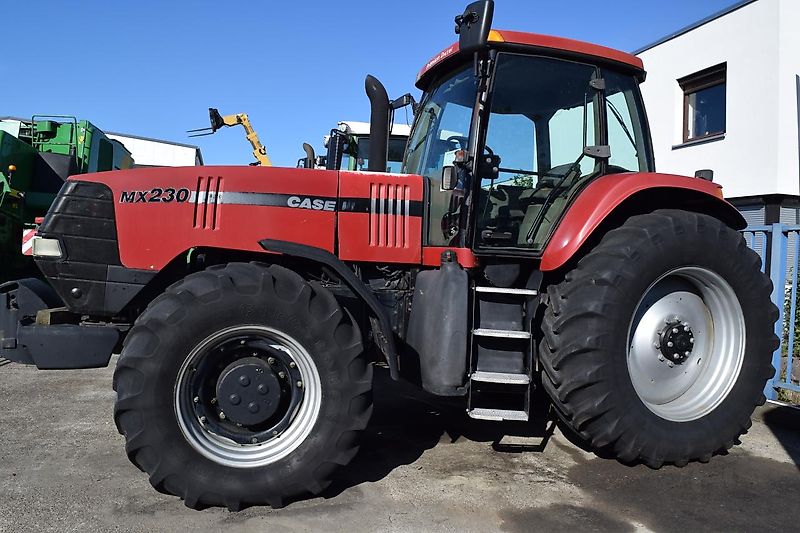 Case IH MX 230 Magnum