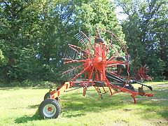 Kuhn GA8131 MITTELSCHWADER