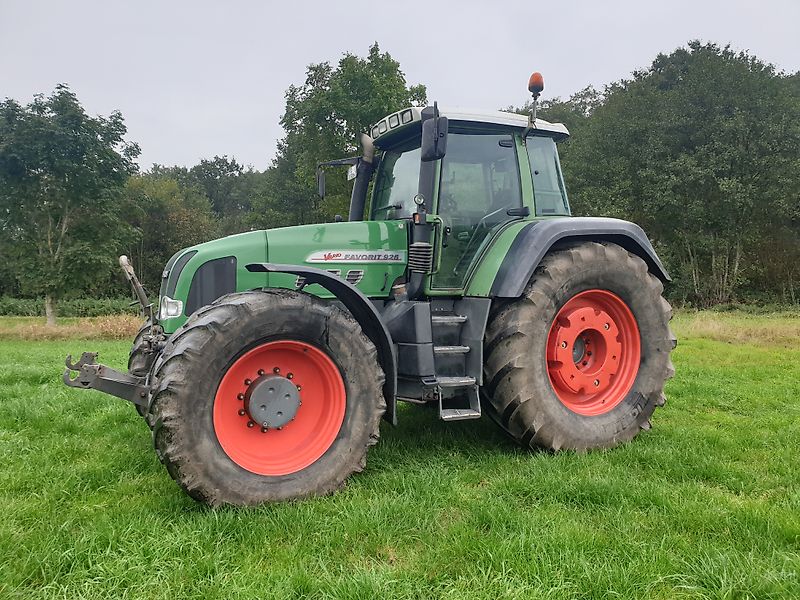 Fendt Favorit 926 Vario 