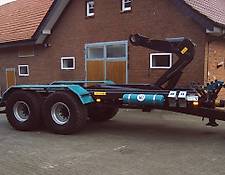 Wernsmann WH22G mit Meillerhakenlift