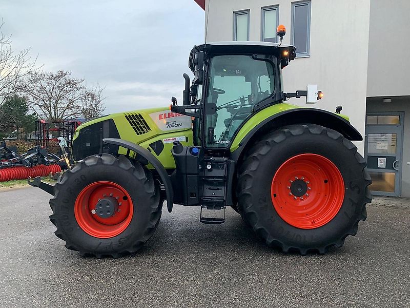 Claas Axion 850