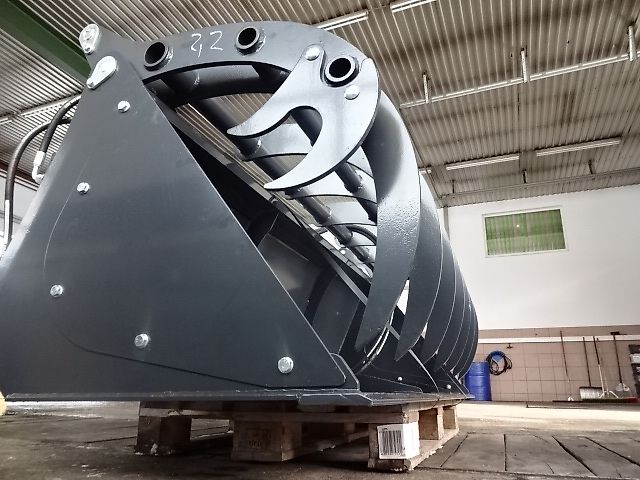 H L M - Siloreißschaufel  - Pelikanschaufel  -NEU-  verschiedene Breiten möglich - 1,5 Meter- 1,6 Meter - 1, 8 M  / 2 M / 2.2  M / 2,4 Meter- Euro SW- Anbau Silo Reißschaufel- Silogreifschaufel - Greifschaufel -Hydraulisch mit 2 Zylinder- verschiedene Größen
