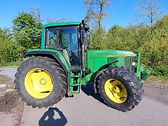 John Deere 6800