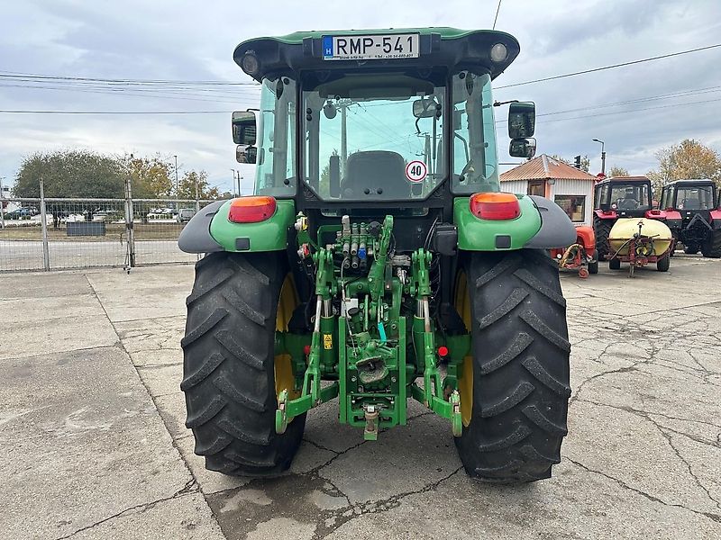John Deere 5090M