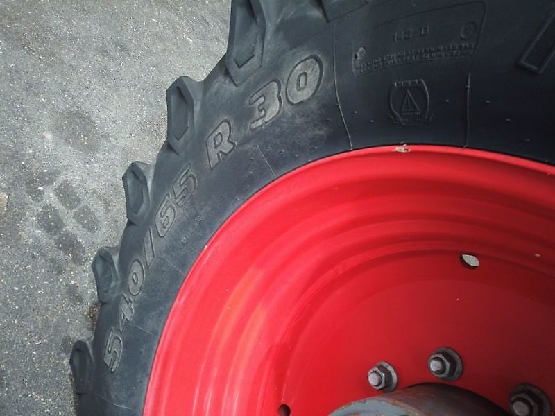 Fendt 724 VARIO S4 PROFI PLUS