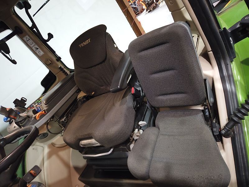 Fendt 724 VARIO S4 PROFI PLUS
