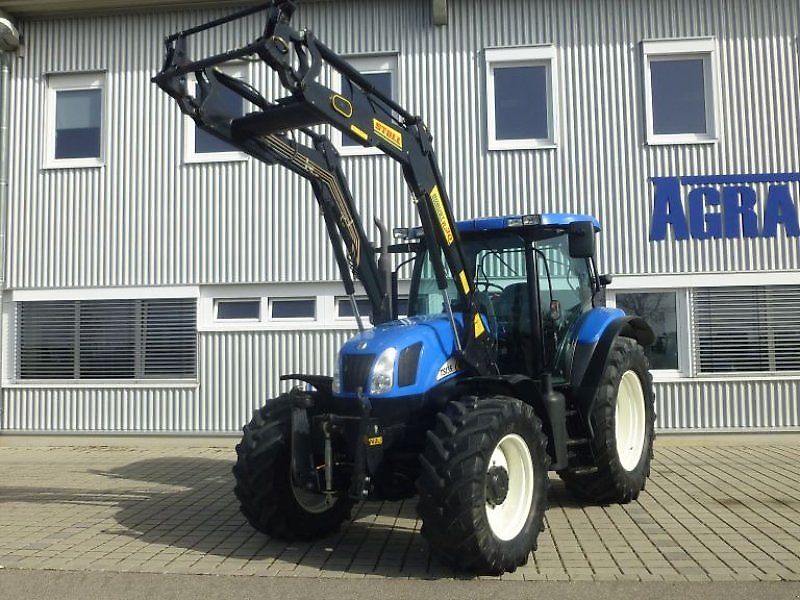 New Holland TS135 A