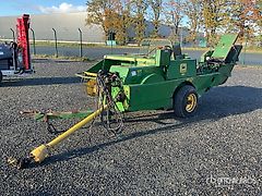 John Deere 342