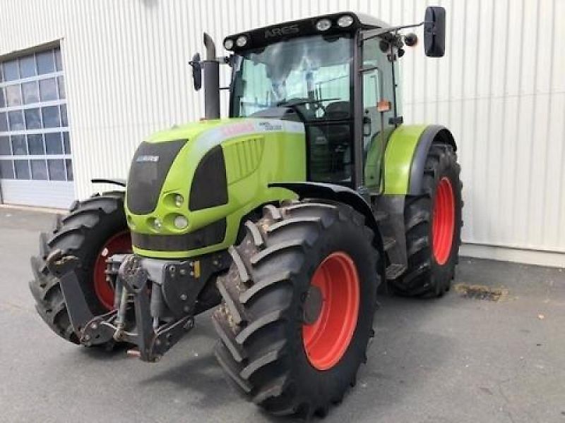 Claas Ares 697