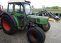 Fendt Farmer 260S Hinterrad 7950 Euro für Bastler Fendt Farmer 260S Hinterrad 7950 Euro für Bastler