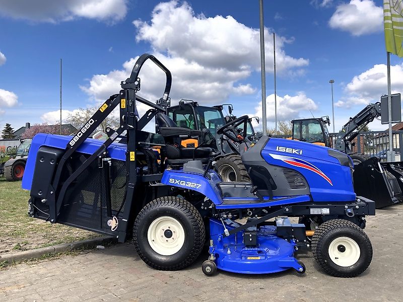 Iseki SXG 327 NEU Diesel-Rasentraktor-Hochentleerung