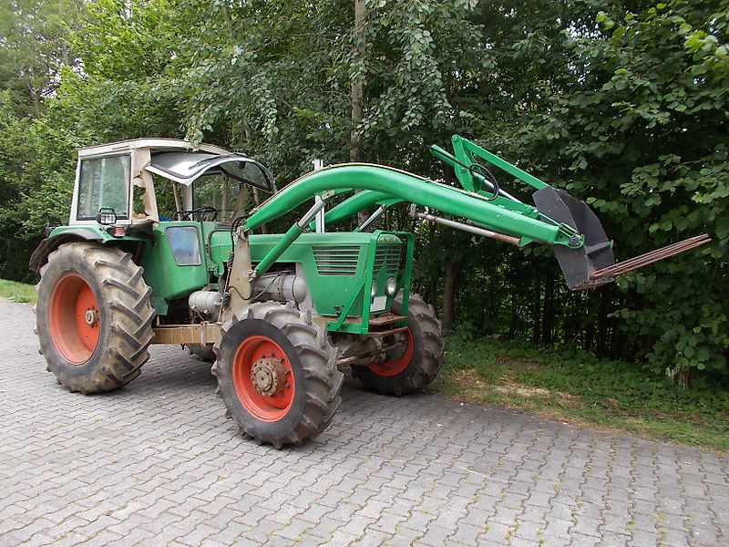 Deutz D8006