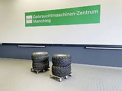 Giant 33X15.5-15 X-TRAC