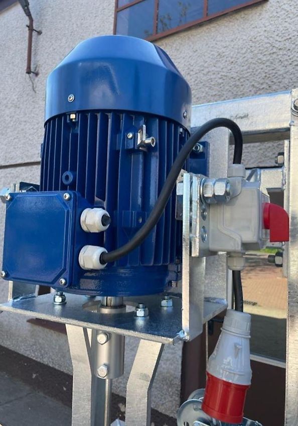 TOP ANGEBOT Spaltenmixer 7,5 kW – Güllerührer / Güllemixer inkl. MwSt.