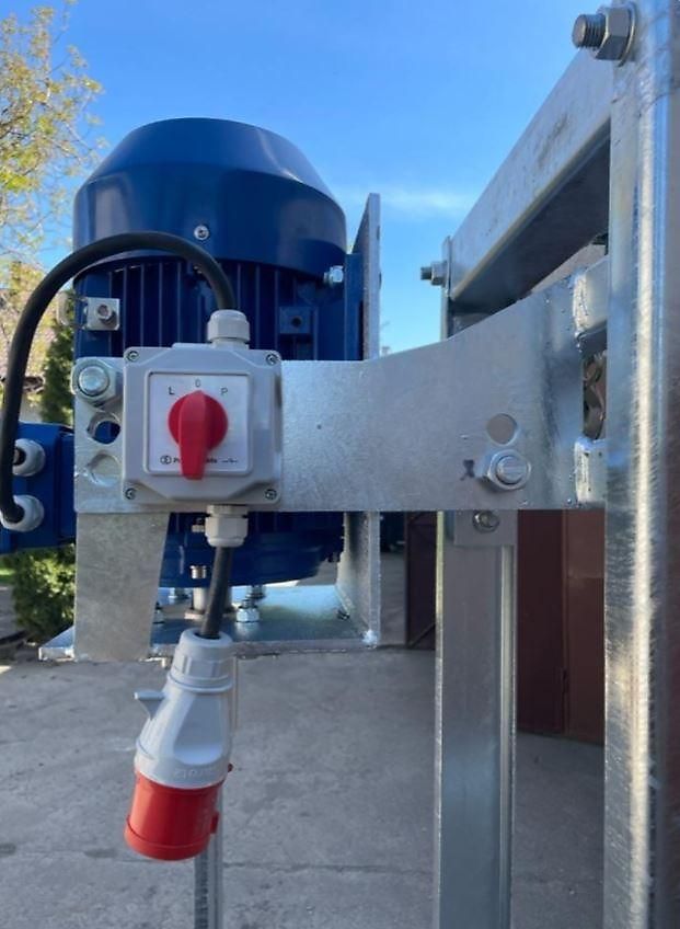 TOP ANGEBOT Spaltenmixer 7,5 kW – Güllerührer / Güllemixer inkl. MwSt.