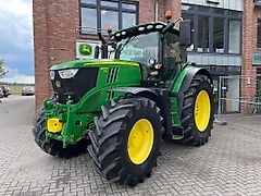 John Deere 6175R