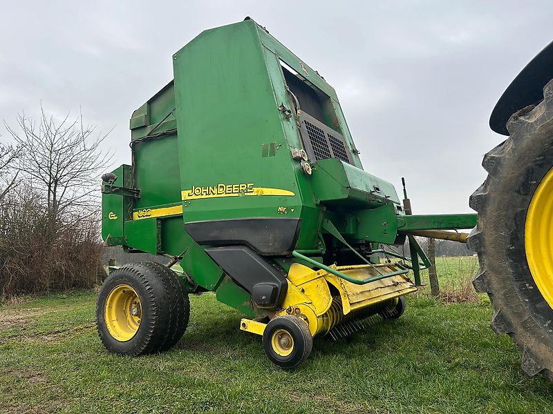 John Deere 592
