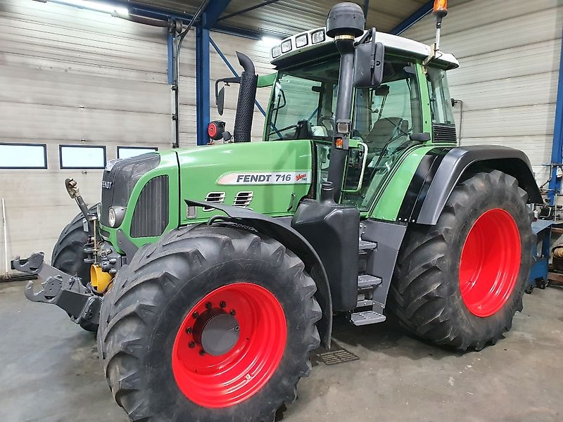 Fendt 716